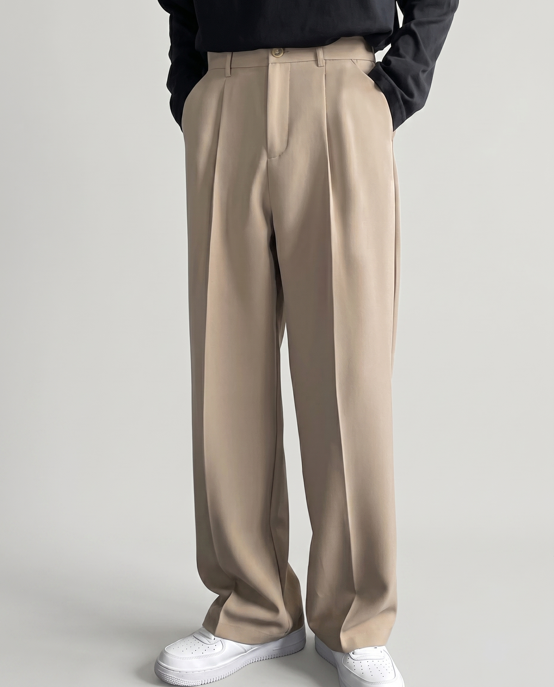 Pantalon homme à plis