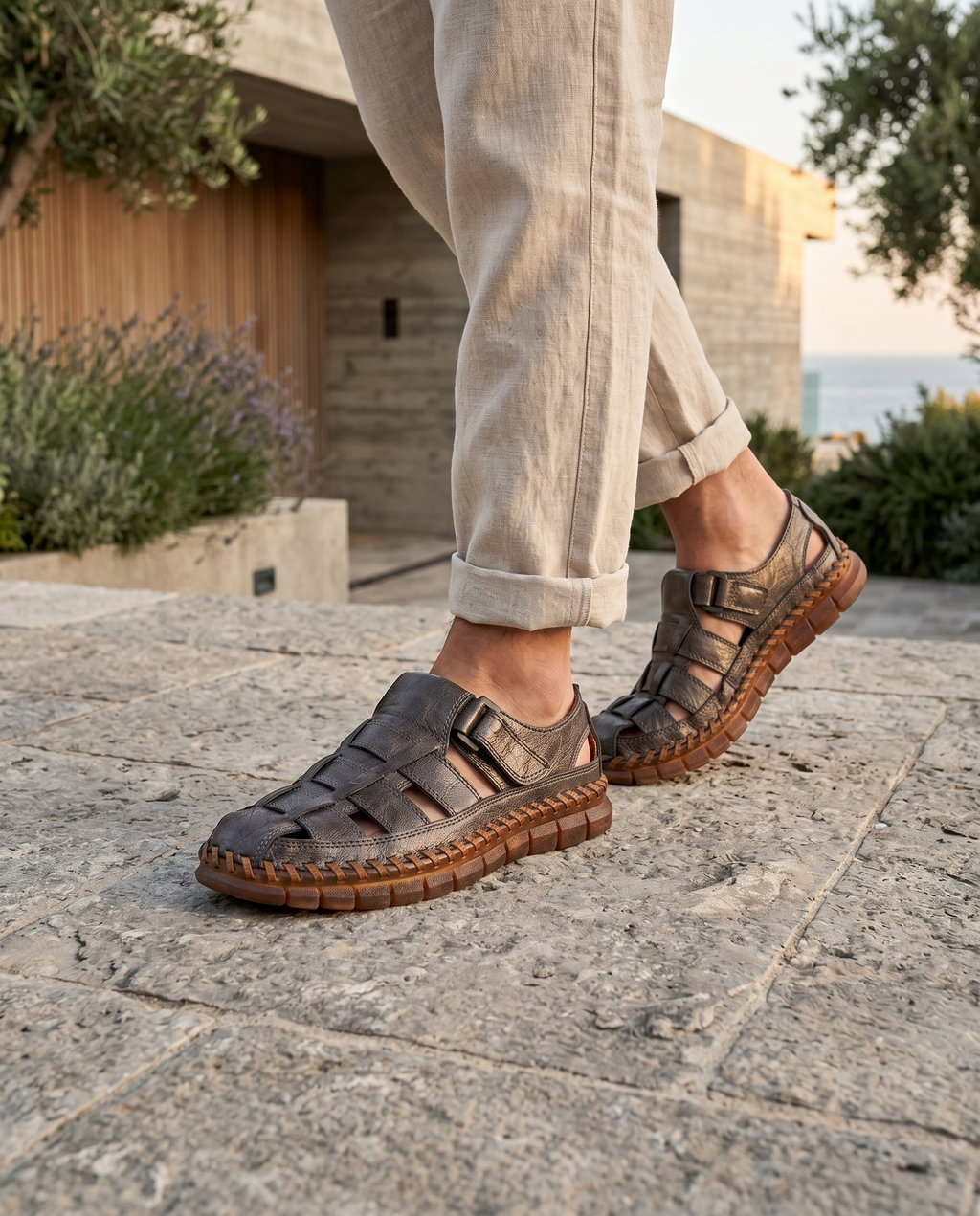 Sandales homme ajourées