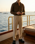Pantalon homme à plis