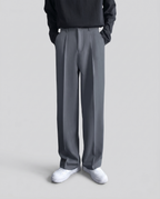 Pantalon homme à plis